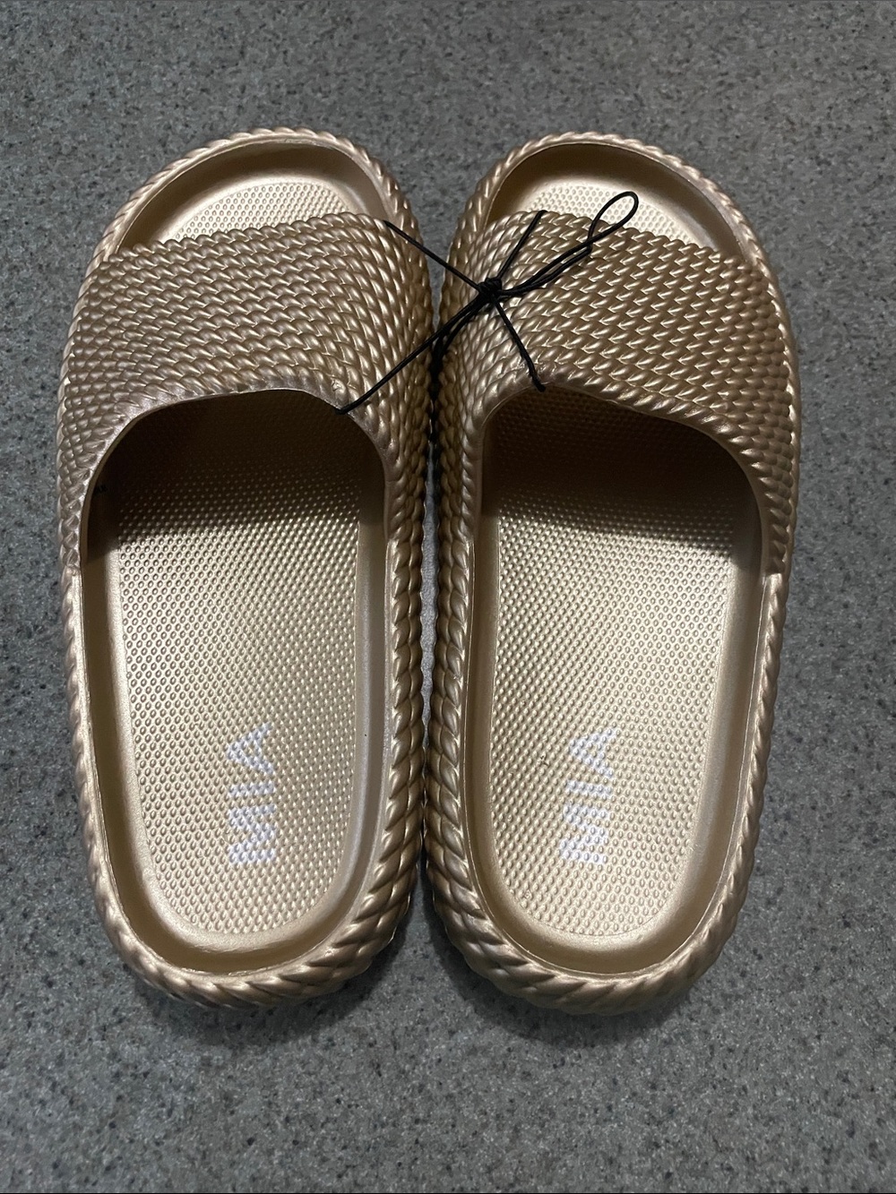 BNWT MIA ladies gold slides